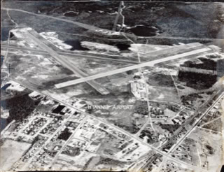 Hyannis Airport, 1951