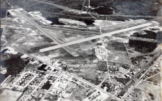 Hyannis Airport, 1951